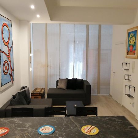 Love Mirrors And Flowers - Affitti Brevi Italia Apartment Bari Exterior photo